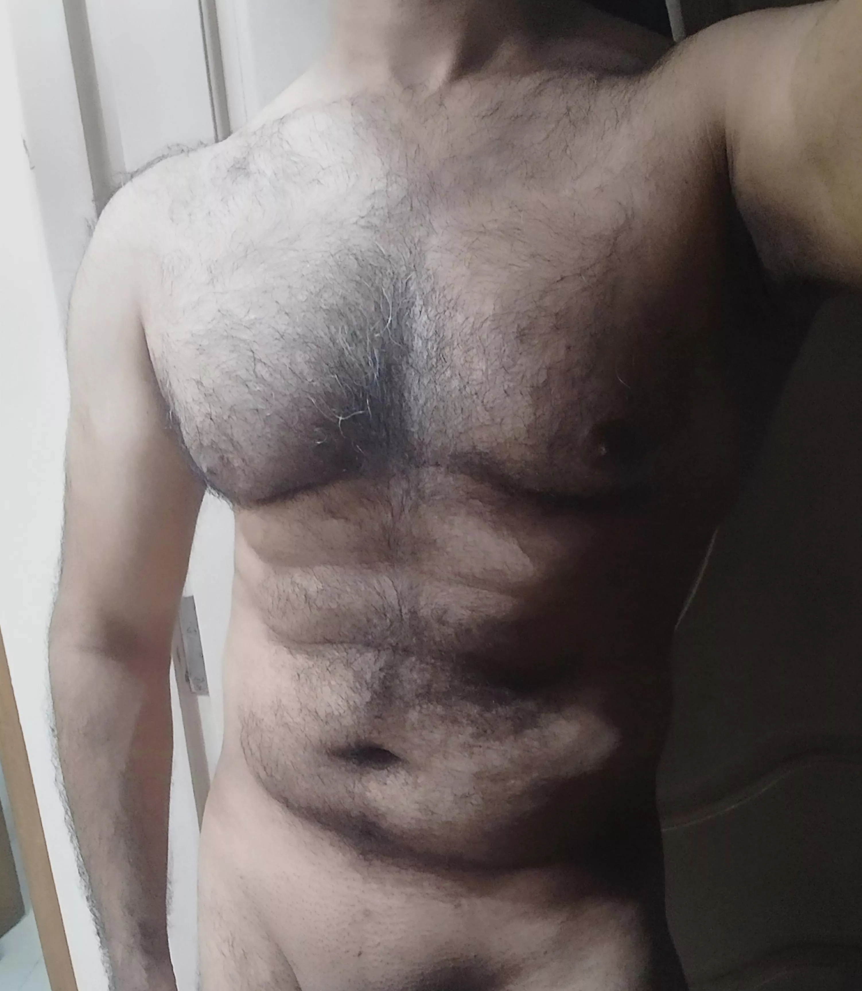 30M, Panjim, with a place, looking for some spontaneous fun, dm to discuss further. 