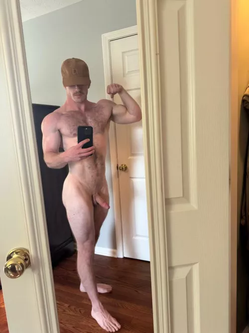 315 bench, 30 inch waist.