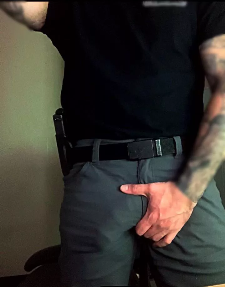 33 year old, Dilf material ?