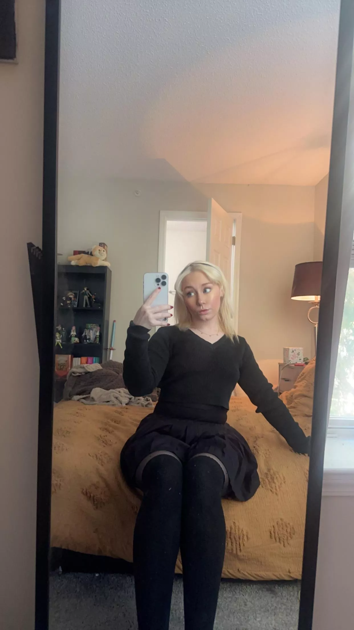 Am i pretty enough ? 