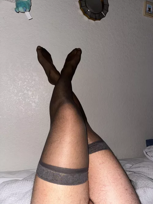 Anyone down to dm?✨