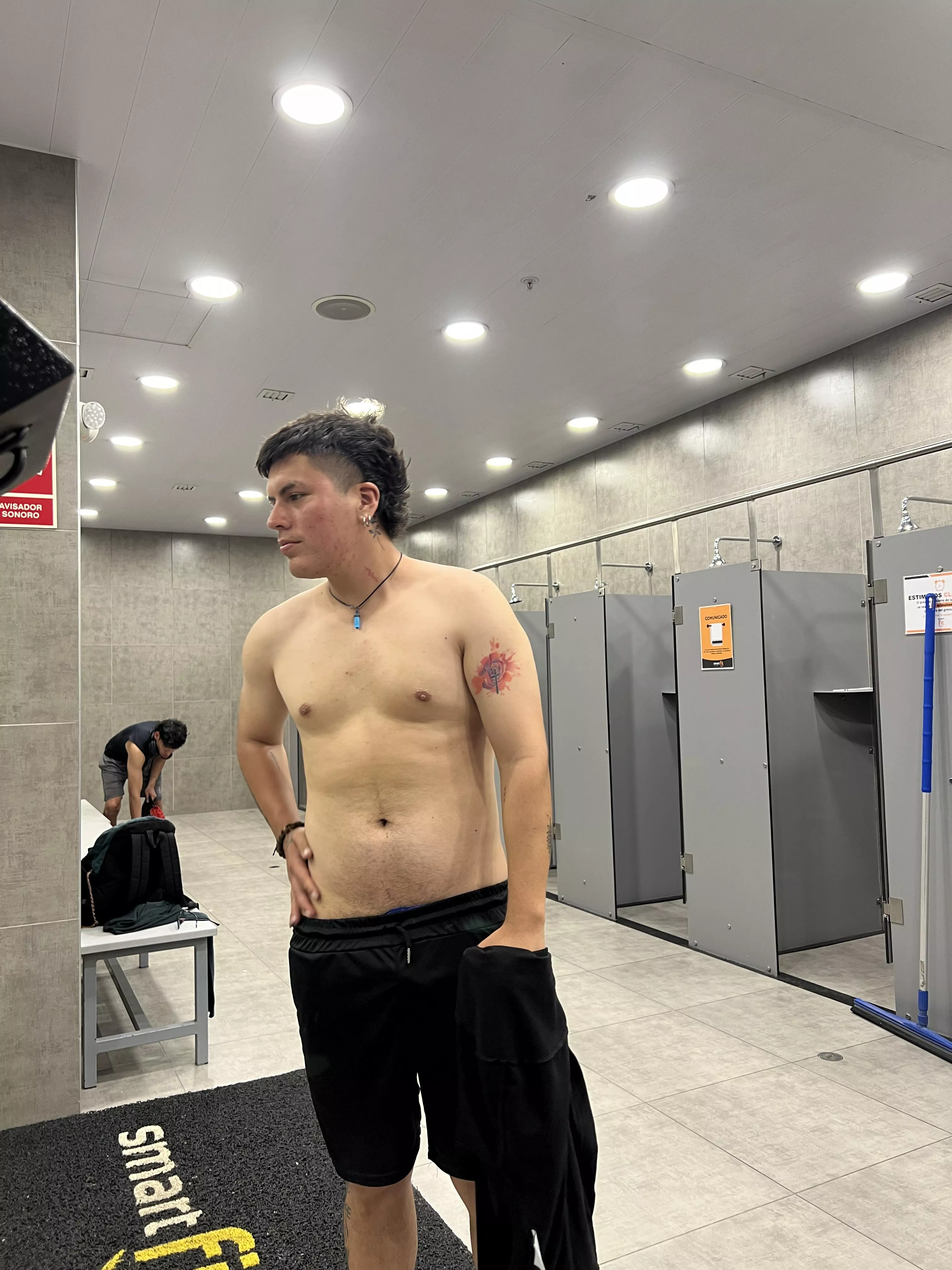 Anyone want to smell this sweaty soccer player’s body? Haha, after each session I end up soaked haha.