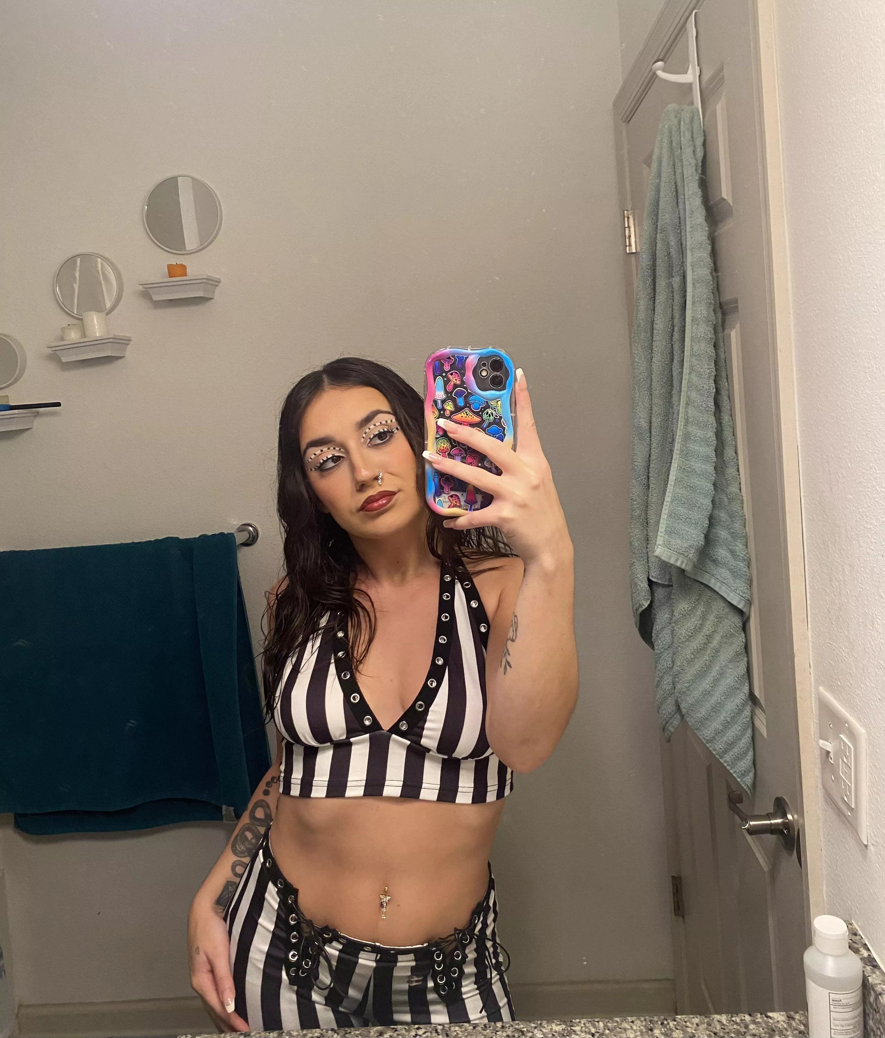 Are you ready to let a hot brunette control you and take your money? 