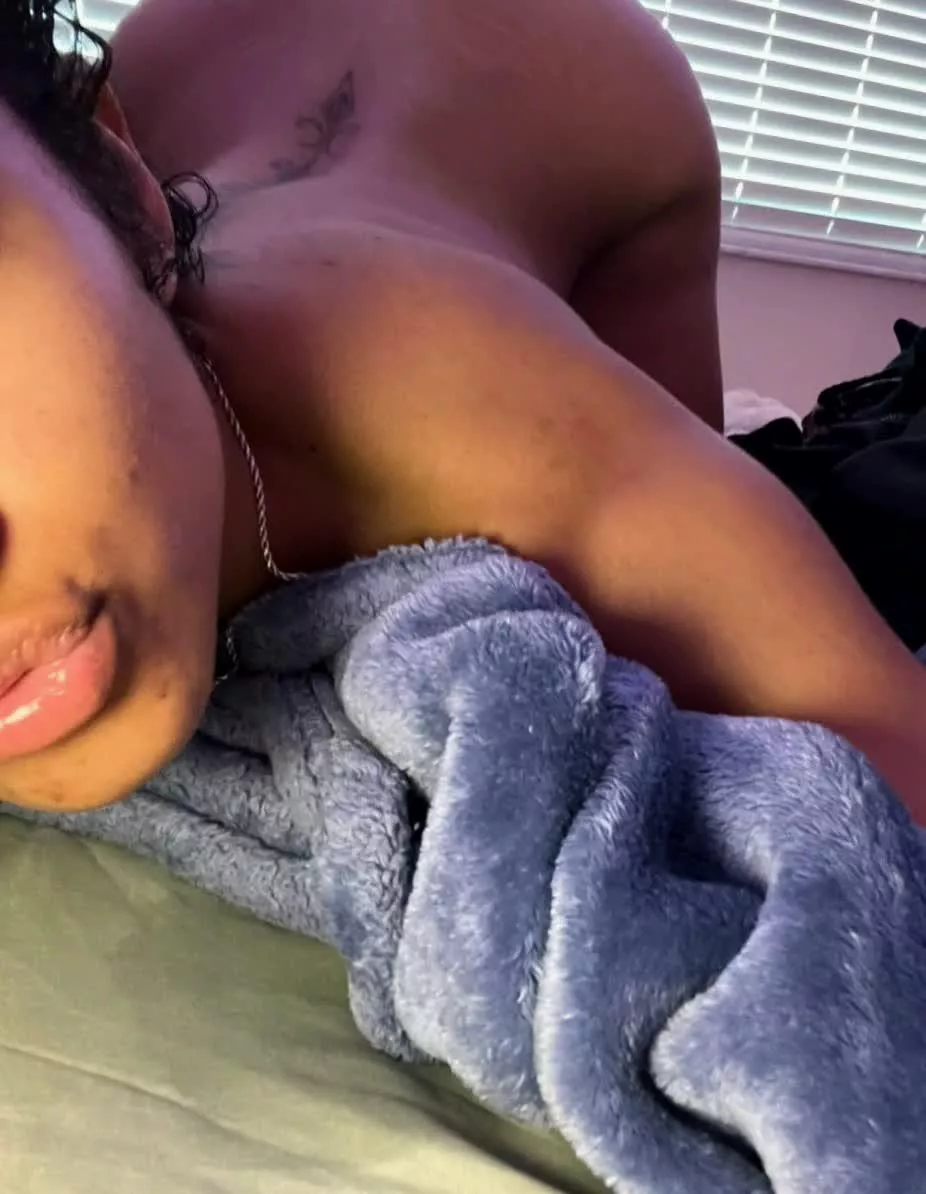 [black x white] I can’t wait to taste your cock