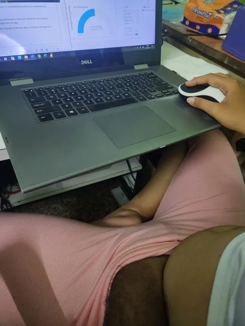 Boss fingering me while I work 😍