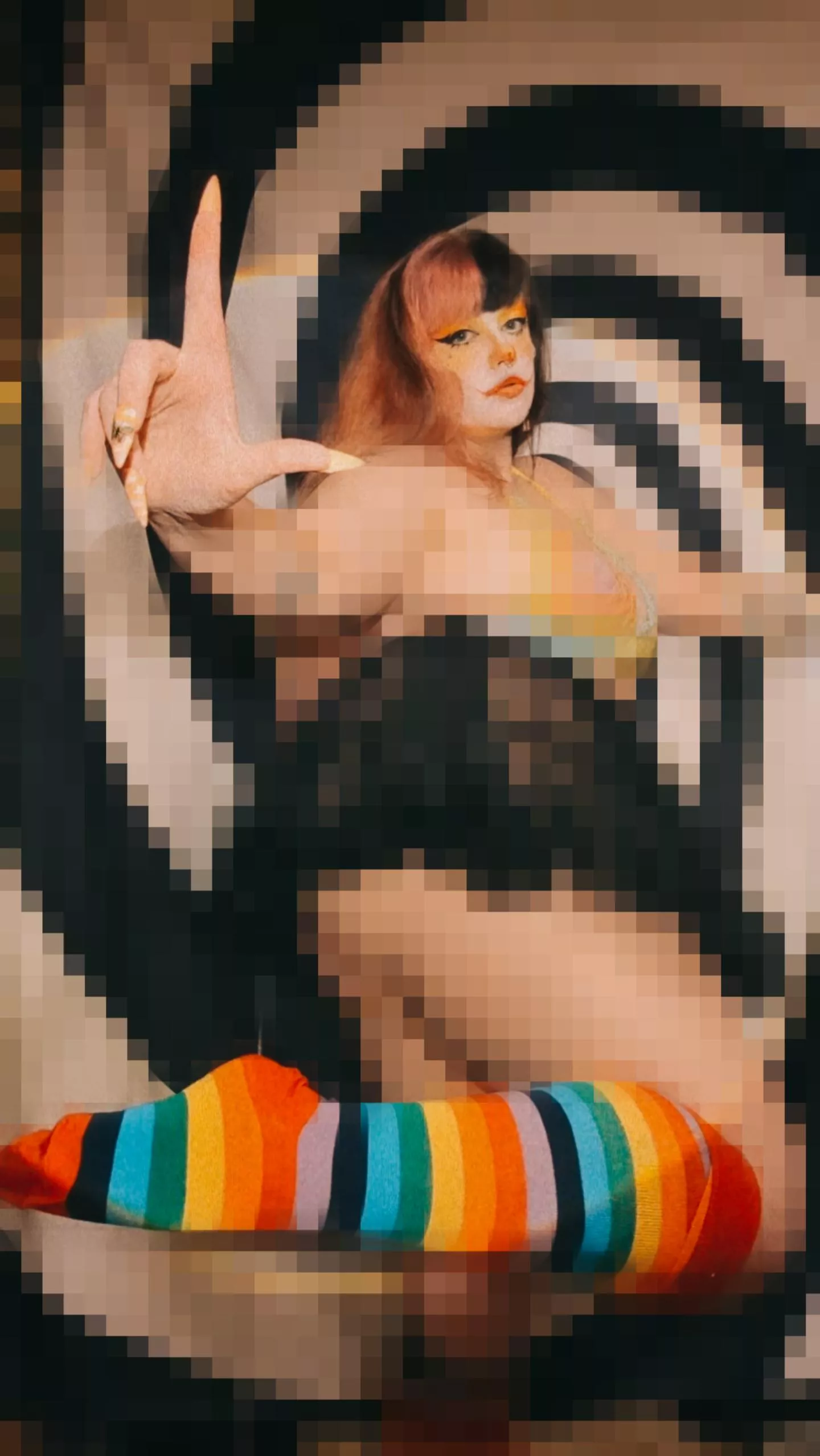 Breaking news: Clown girl makes beta leak.