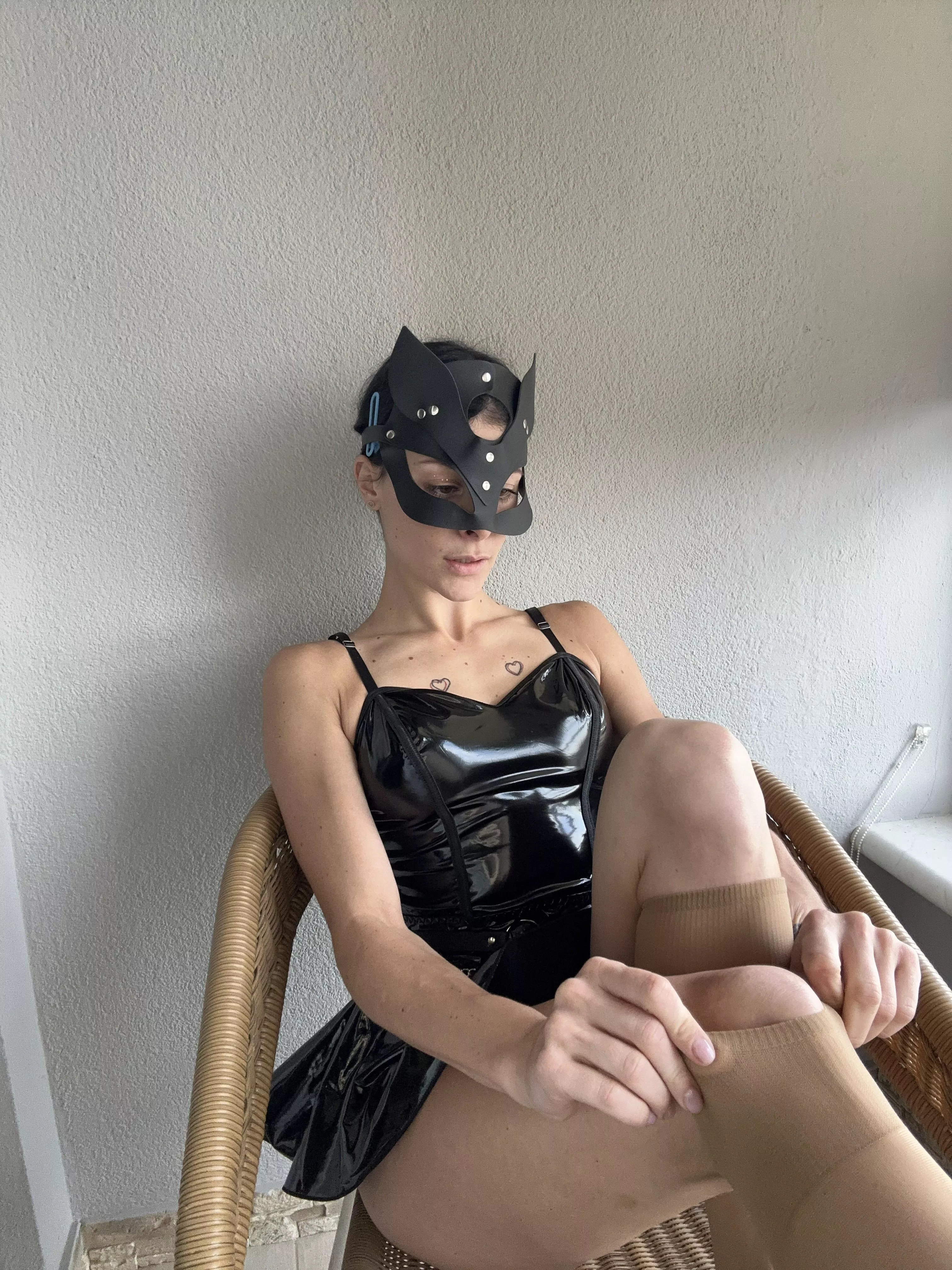 Call that pussy and she'll come