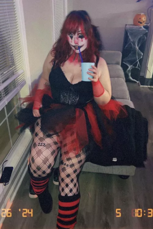 Chunky clown girl ;)