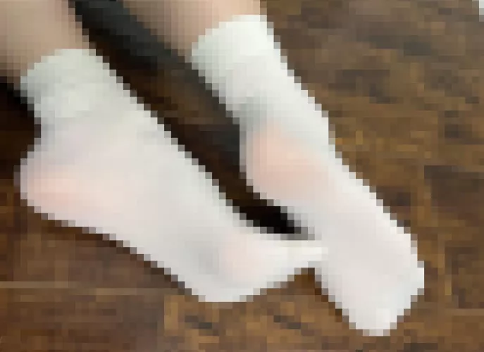 Day 20 of socktober - I know how much you betas like white socks 🧦 🤍