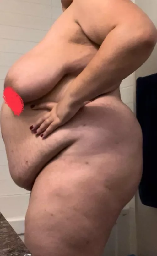 Do you like thick legs and a big tummy?