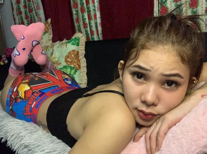 Do you want to try how submissive filipina wife is? 