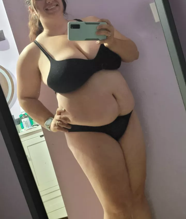 [F] you have 1 hour with me, what are you going to do 😋