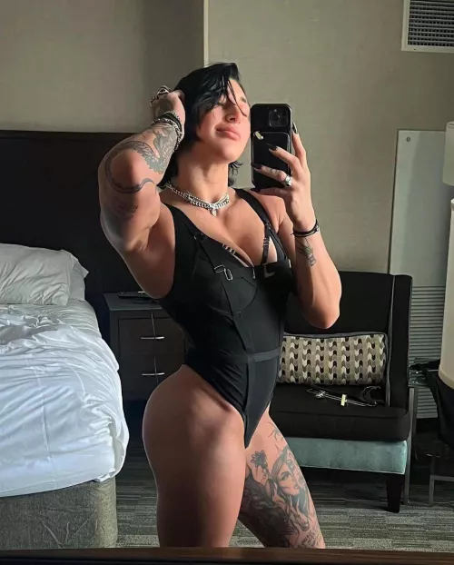 [F4M] Looking to Play Mami in a Blacked Scenario Where Her and Your Character Have a Romantic and Kinky Relationship. Please be able to do at least one paragraph per response. 