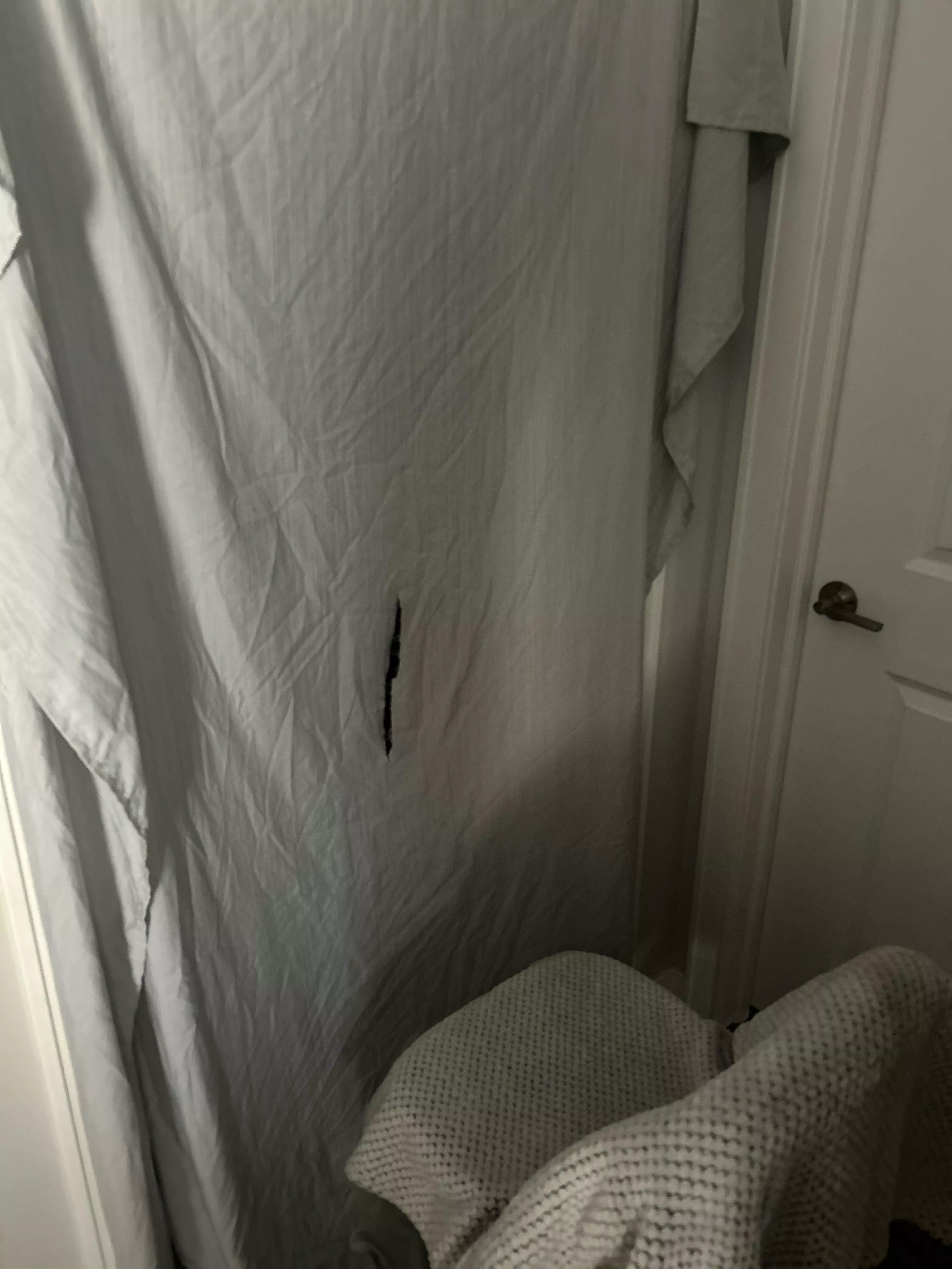 GH Open Now! East GB! Clean and DISCRETE 