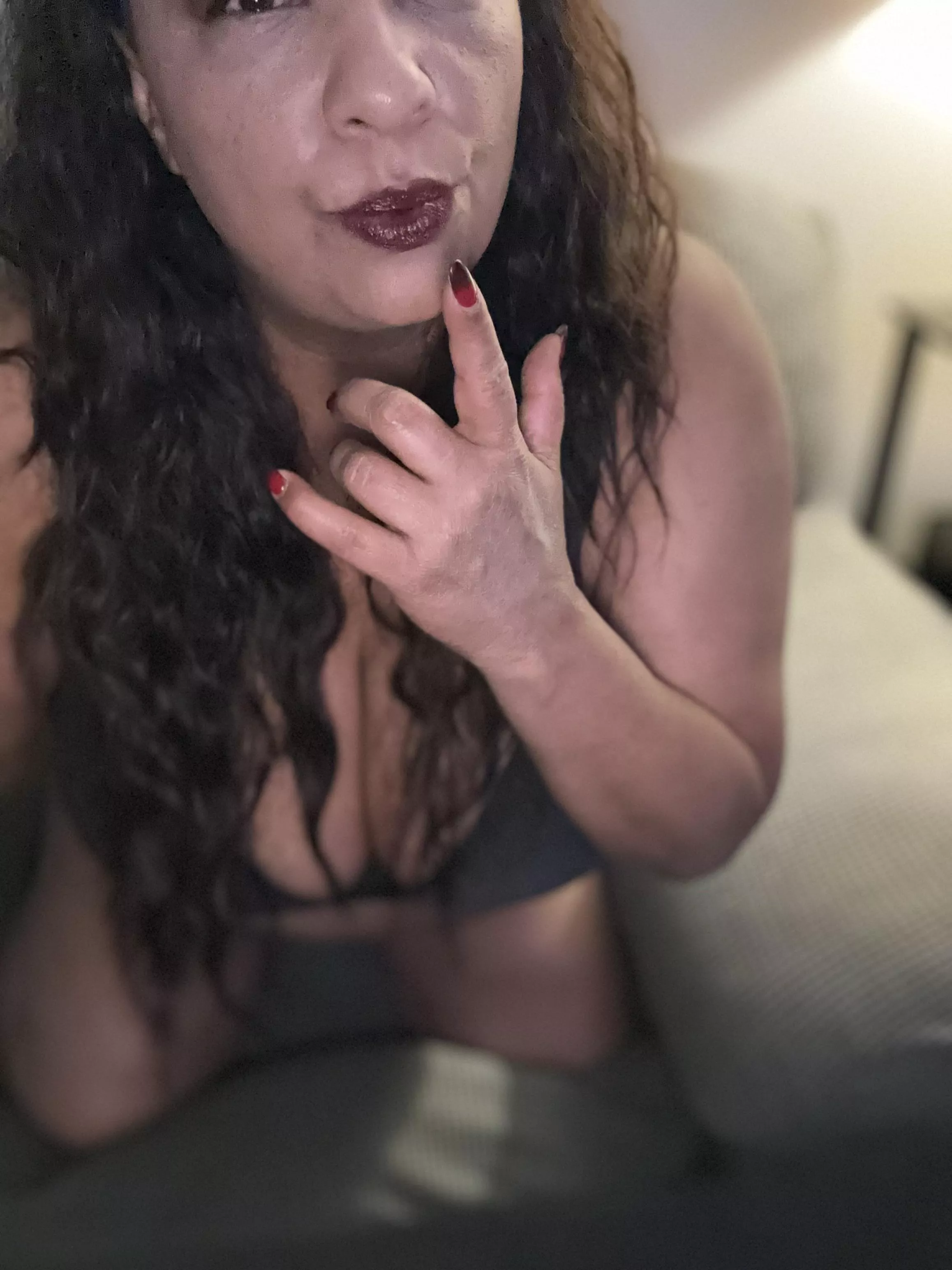 Give This Bad Girl A Kiss 