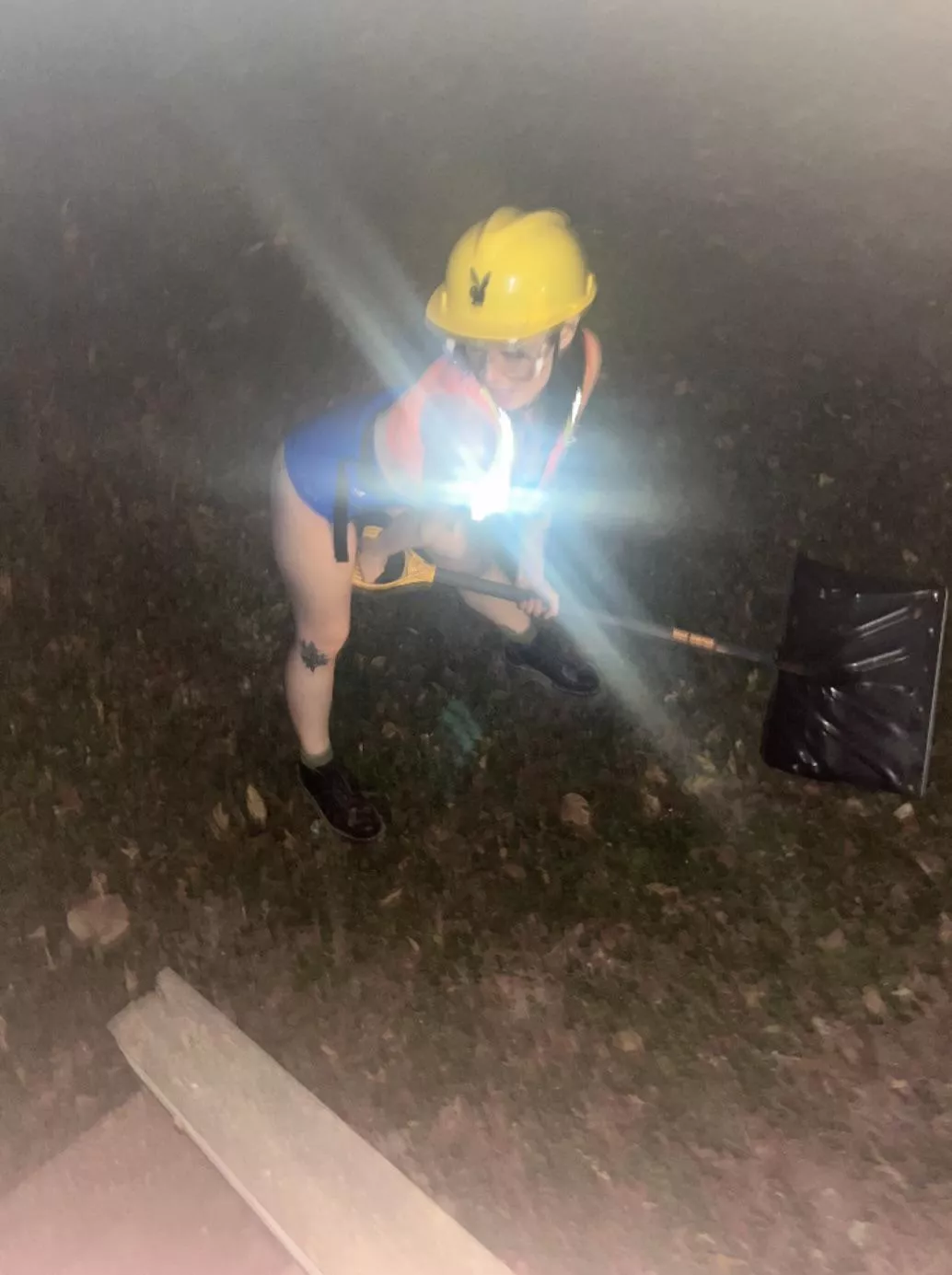 Happy Halloween! 🎃 check out the playboy bunny on my hat 👷 more at playboy.com/missamanda 