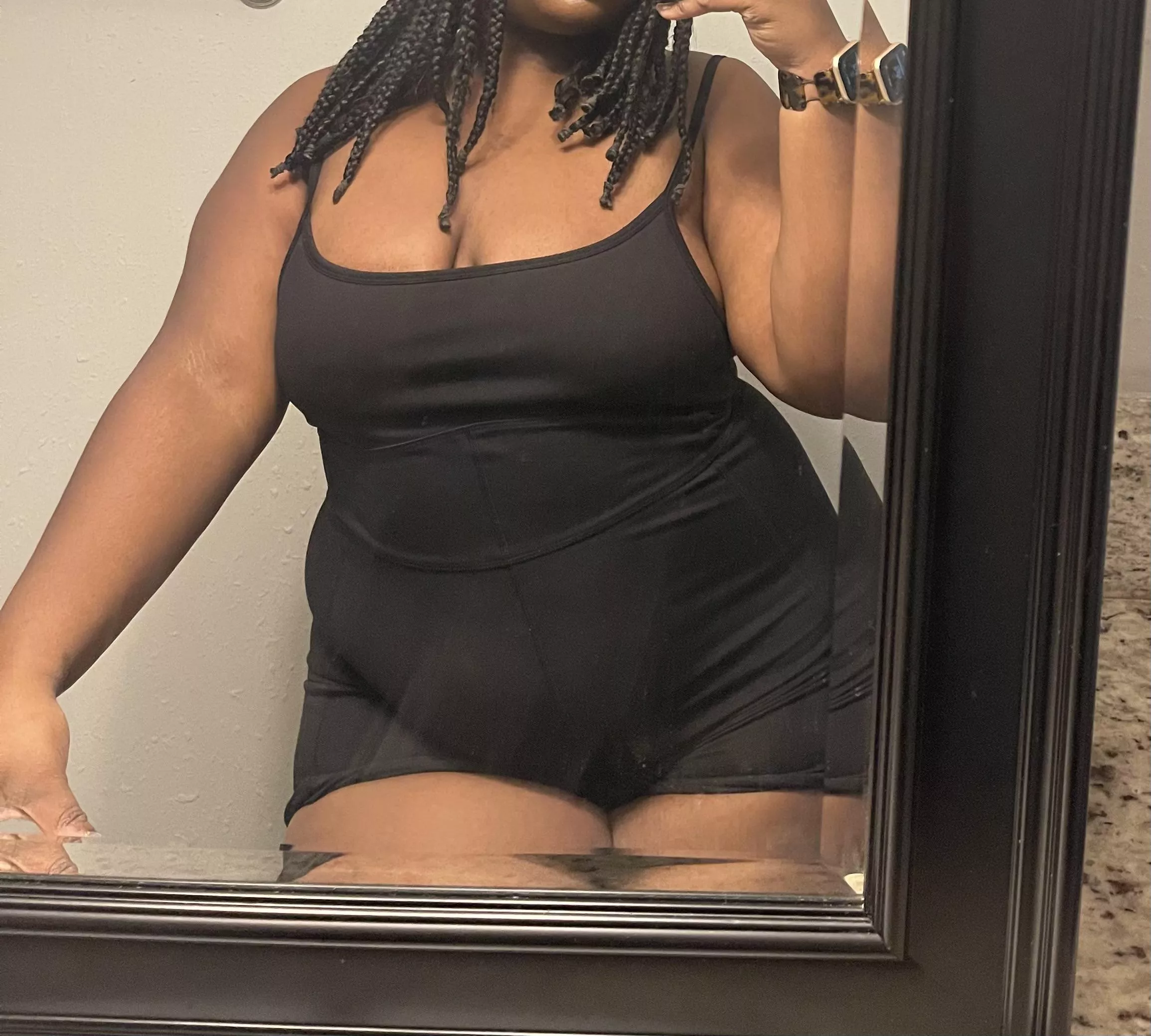 hi! i’m looking for an EARLY MORNING workout buddy starting november 4! i have a gym membership, so you can just use my guest pass! pleaseeee read bio beforehand so we can make sure we’re a good match!! (26F)(STL)