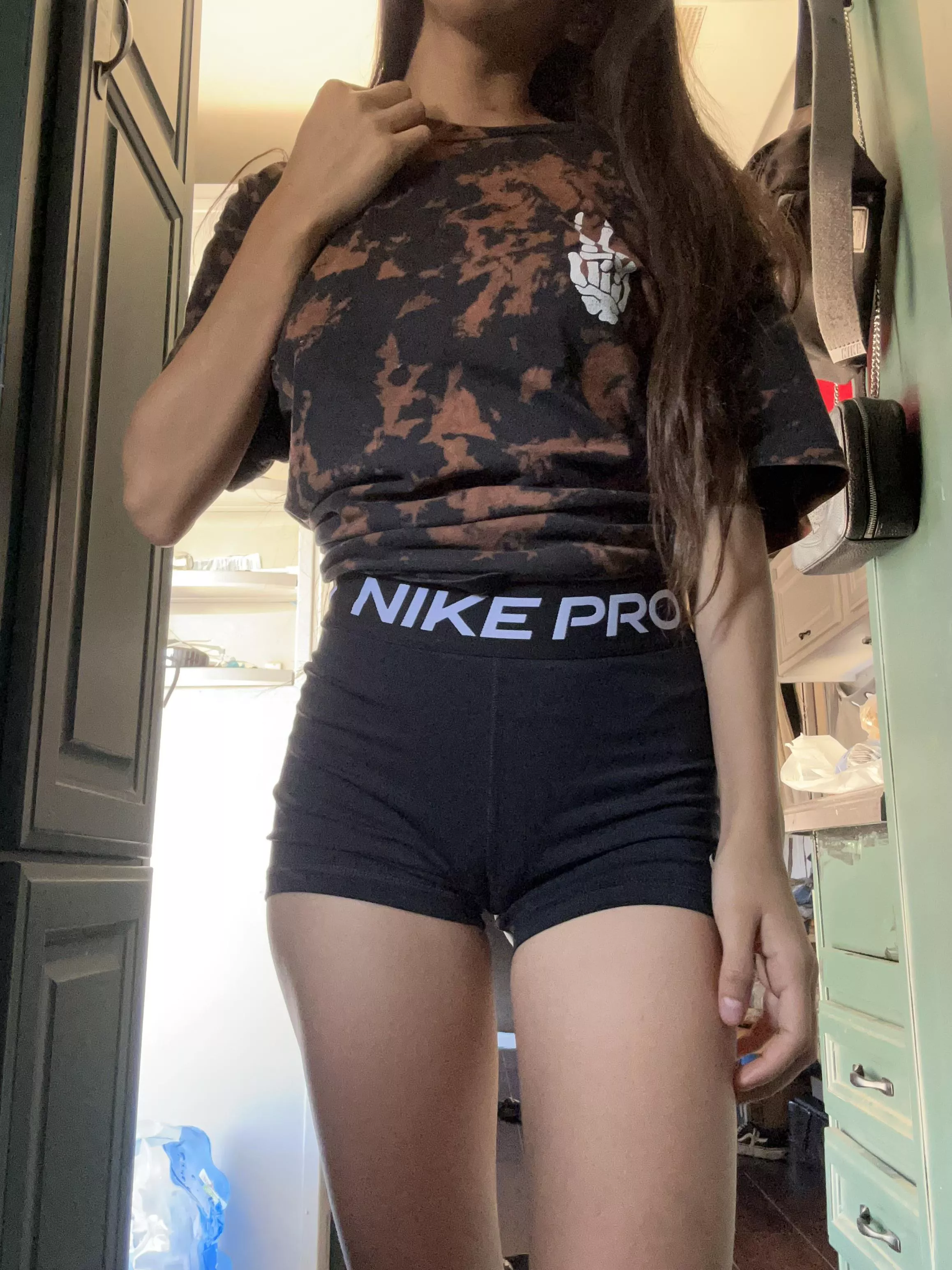 Hi I’m Rae 💕🙈 SoCal gym obsessed girl 