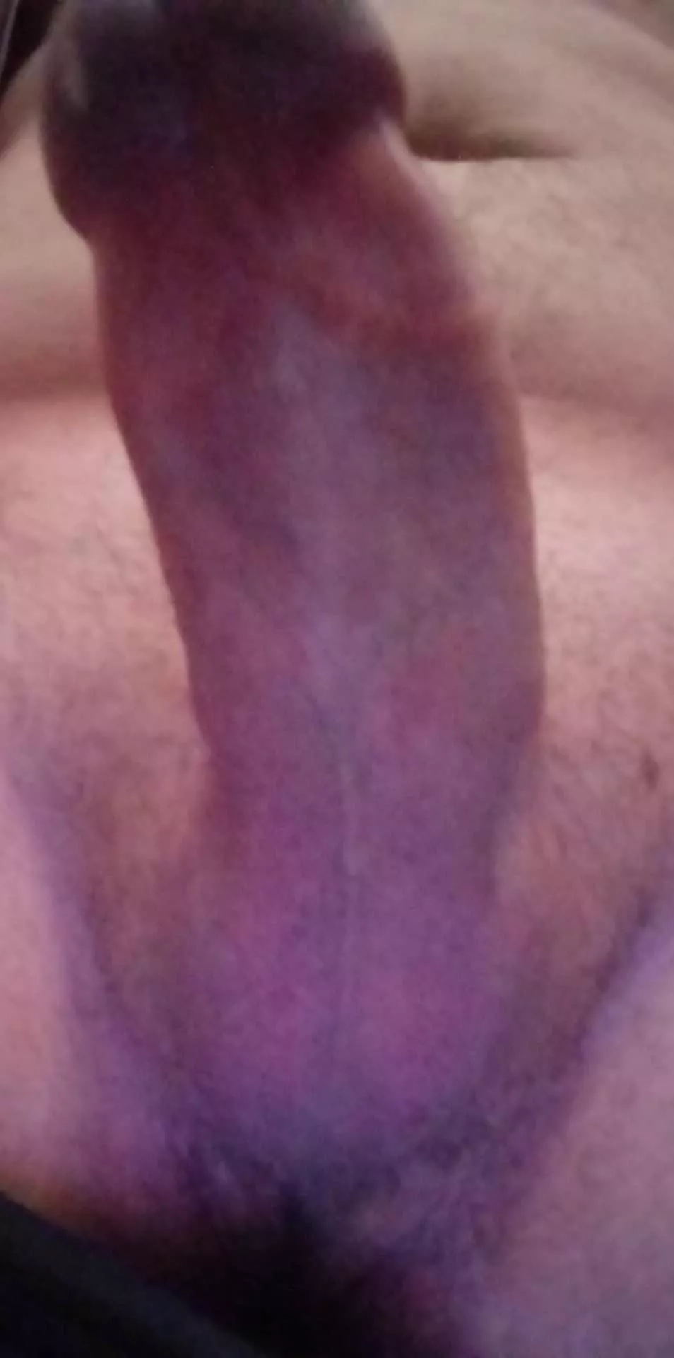 Hi looking for some big ass's to cum inside:3