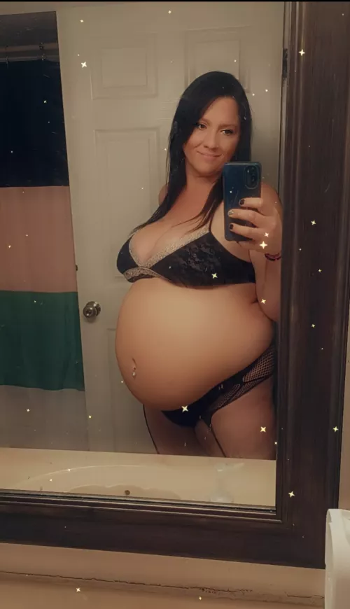 Horny As Hell Today ... Message For Menu So We Can Play Together 🥳