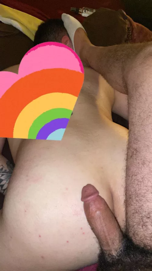 I like to rape boys with my white socks