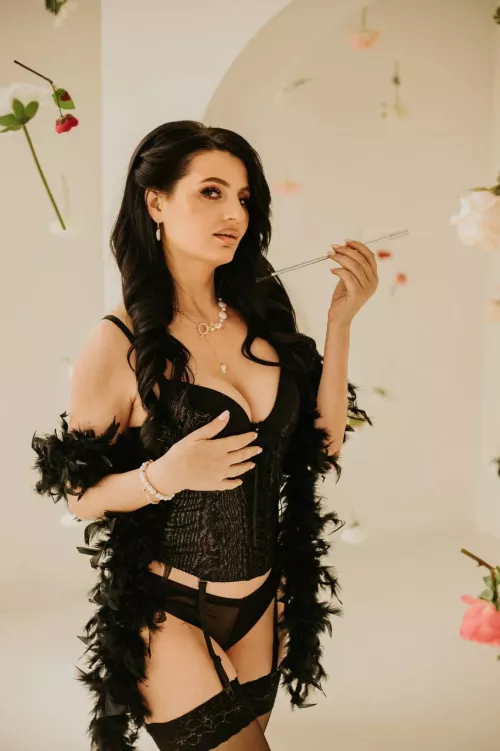 I look like a queen in this outfit