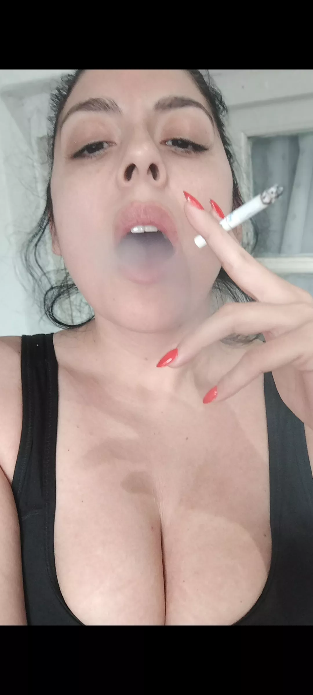 I love having an orgasm while I smoke