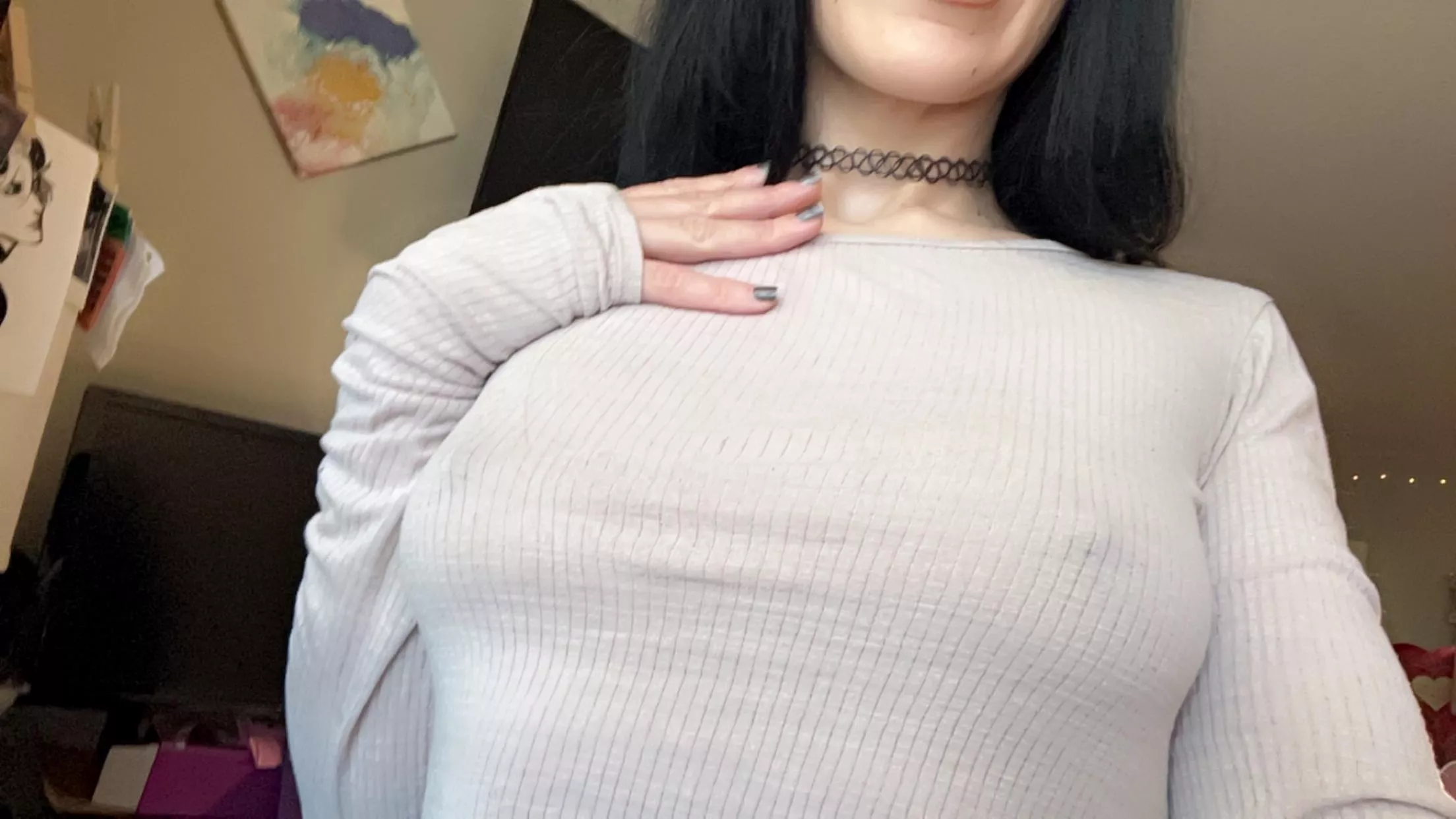 I think the guy that works at the grocery store got nervous talking to me🙈🙈🖤🖤