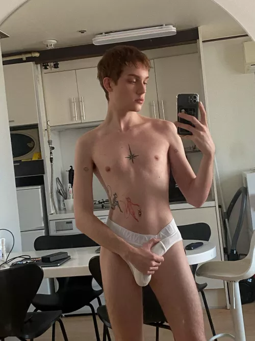 If I were not alone now...ehhh