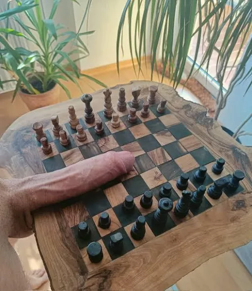 I’m looking for a new opponent. I’ll warn you I’m pretty good.