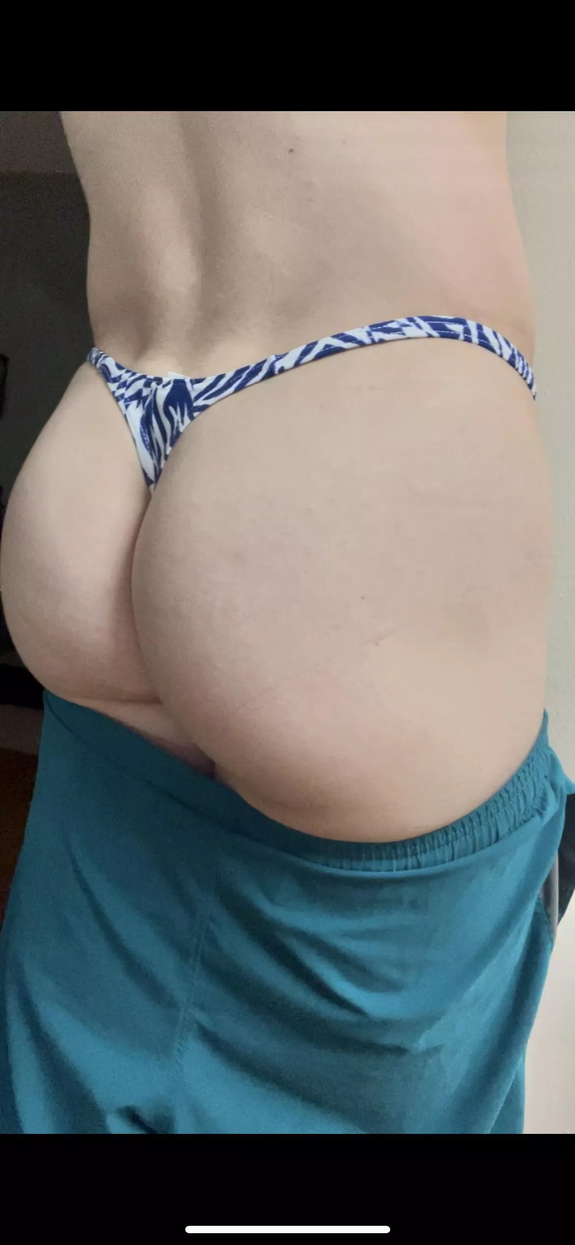 Imagine my cheeks clapping against you 