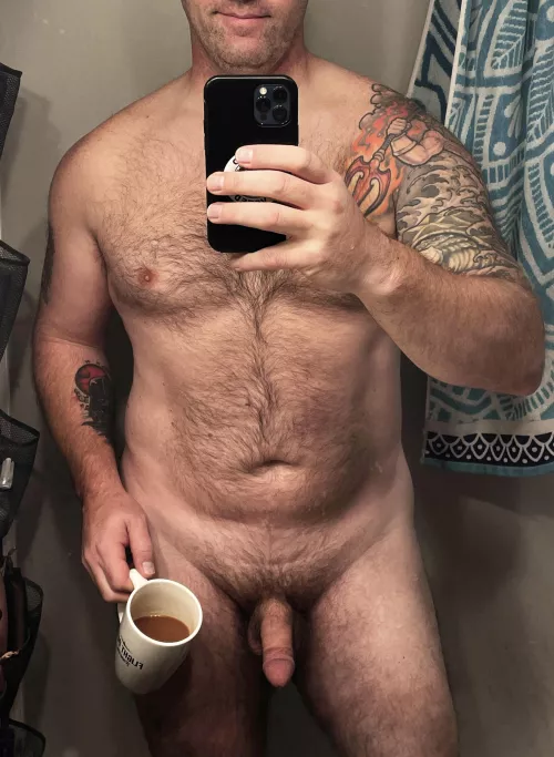 Just a quickie before dad-mode kicks in for the day 😏