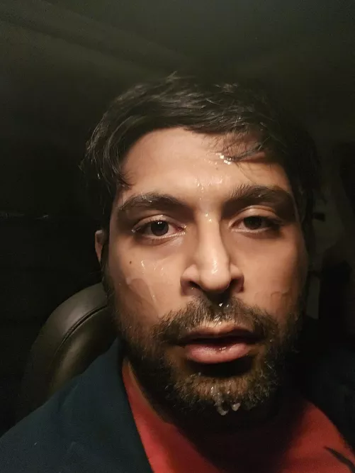 Just had a stranger from grindr give me a facial in the park. Tell me how I look