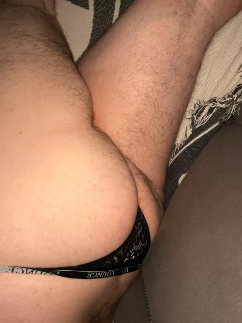 Looking to blow some cock 7in + 👅👅👅