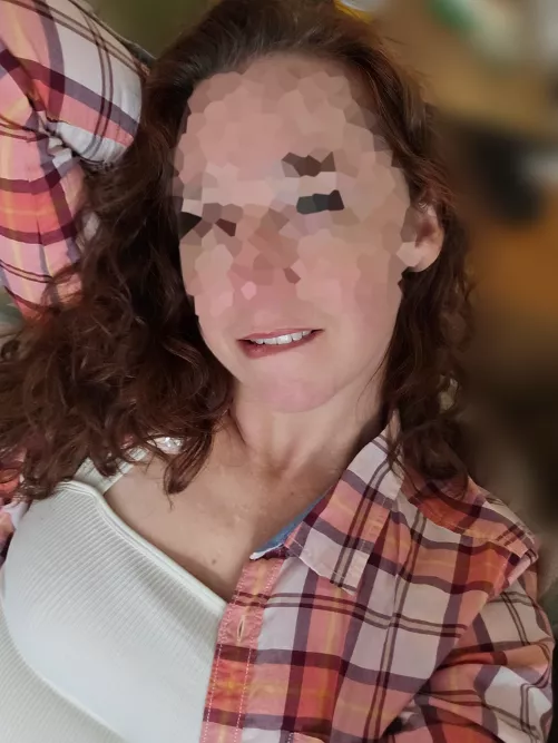 Lost in the reverie I see. Open you wallet and hand over what's mine and maybe I'll let you stay