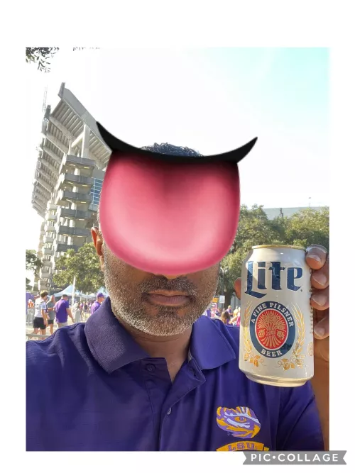 m4f ATTENTION FEMALES: looking to eat you out. No return favor needed.