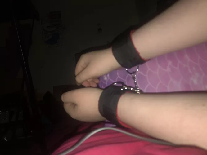 Master has ordered i sleep in this selfbondage