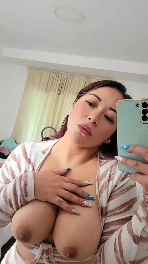 Mom, am I still fuckable? F35