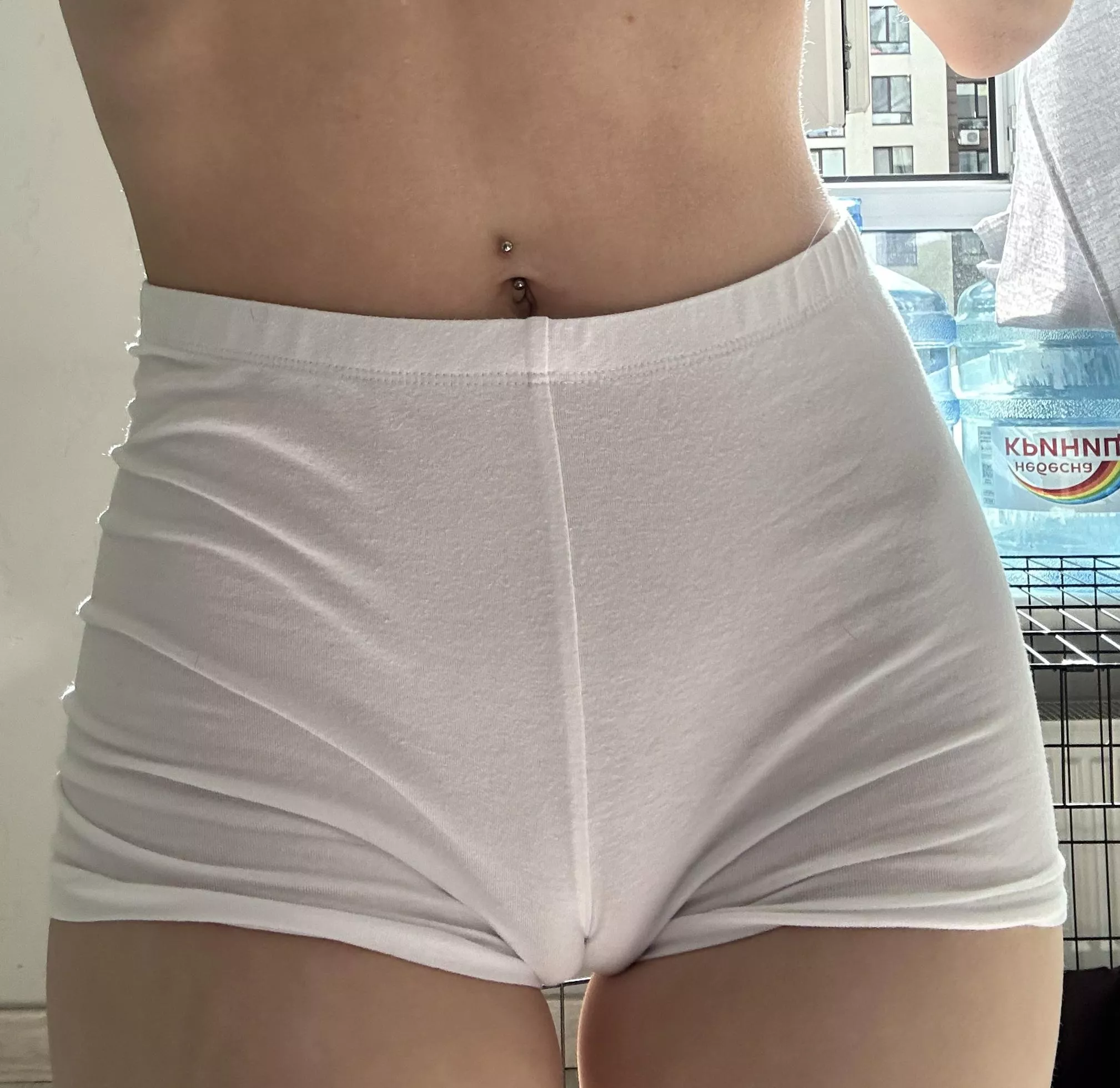 My camel toe is made for your tongue