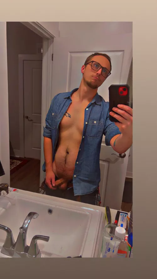 Need some cum in my beard 