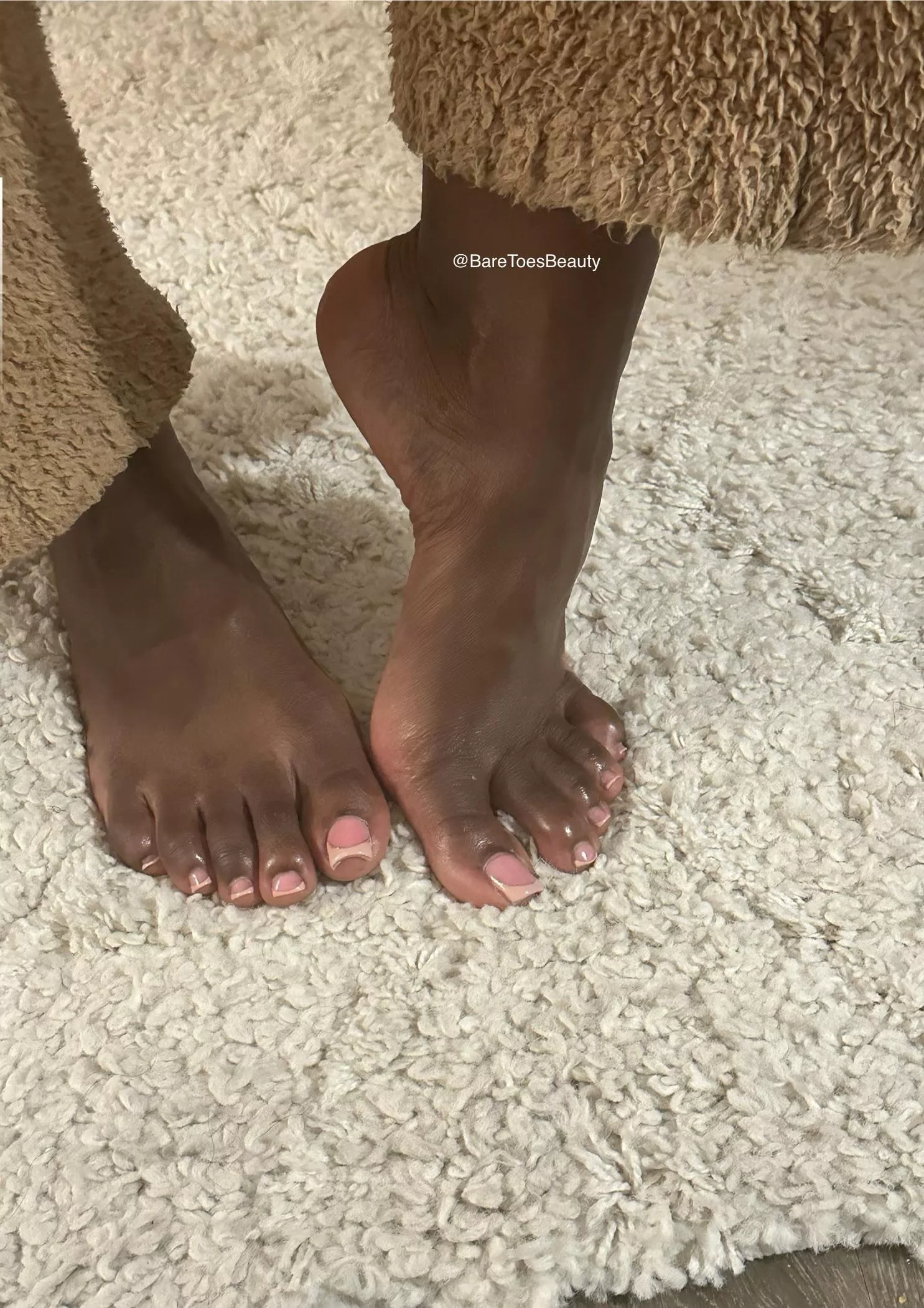 Oiled strong feet