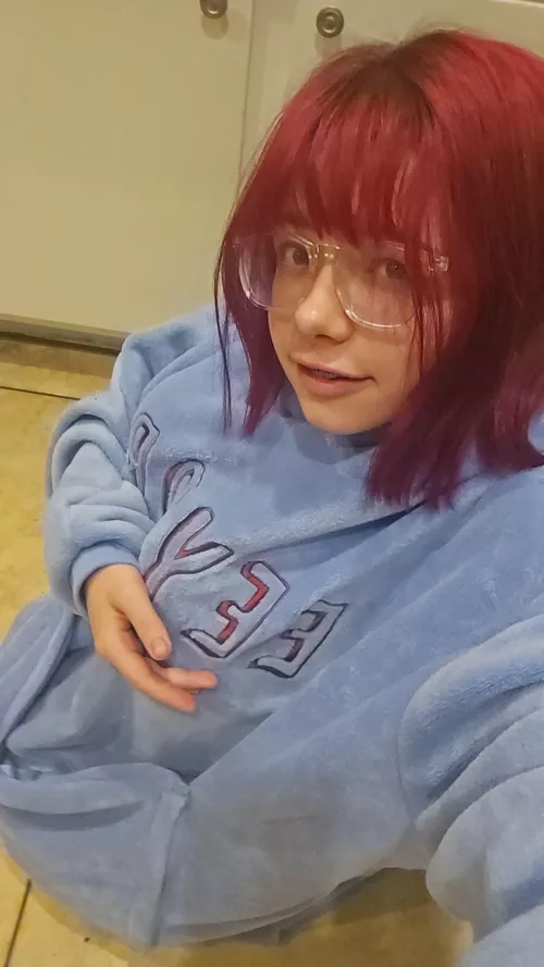 Oversized sweater are the best😇