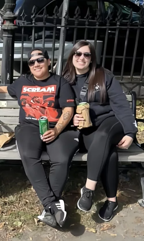 She’s getting me drunk to be a public breeding whore on this bench 😢🥵