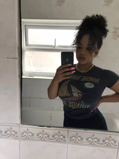 Skin tight shirt can’t hide my melons
