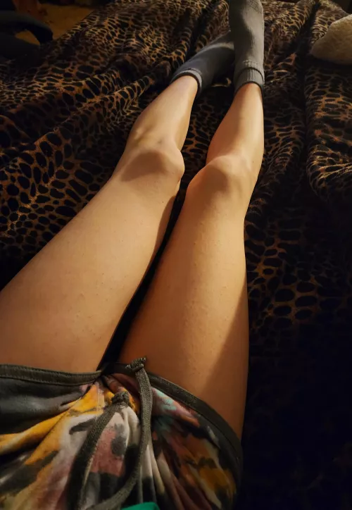 Soft legs, soft covers time for bed hehe