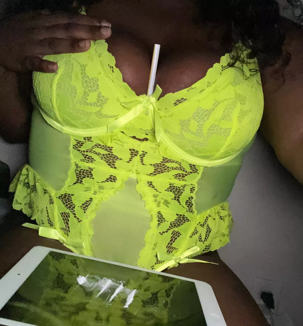 Solo skiing , are you skiing too?❄️💚