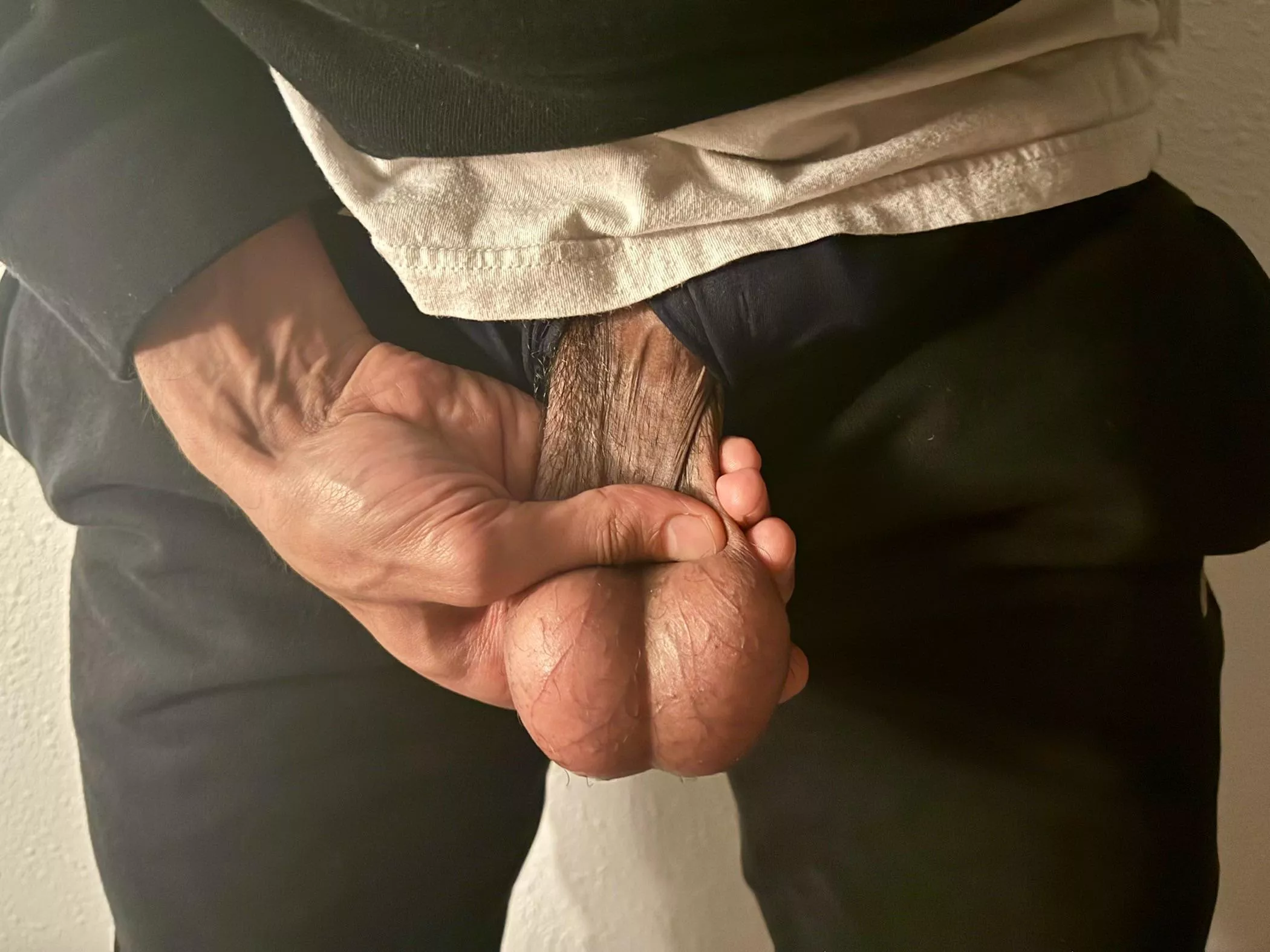 stretched tight 🫦😮‍💨 [40]