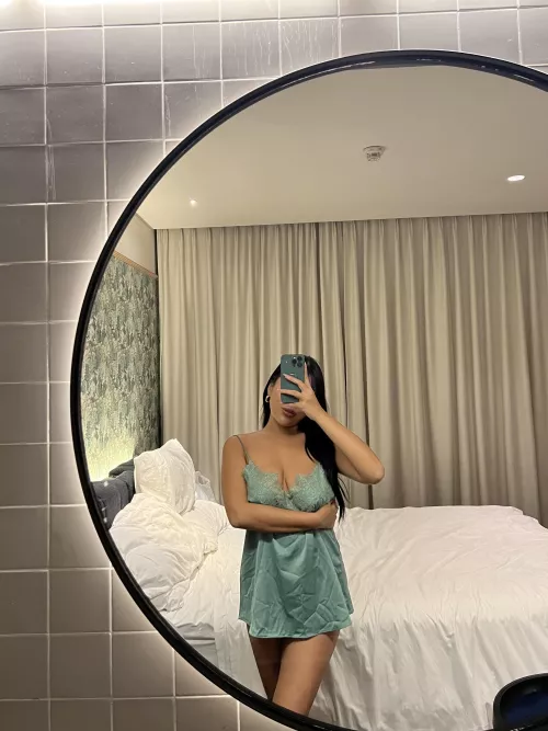 There’s no way your wife’s mouth or pussy will drain you like me