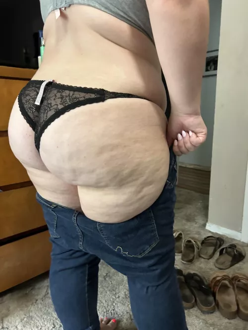 Too Hard to get this pants on can you give me a hand 