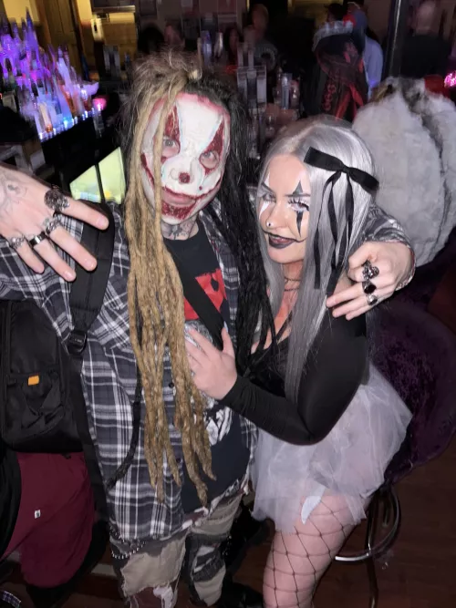 wanna see the tape we made for the after party 